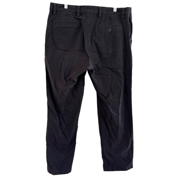 Dockers Mens Classic Fit Black Chino Pants Size 40 x 31 Flat Front Cotton Blend - Picture 2 of 5